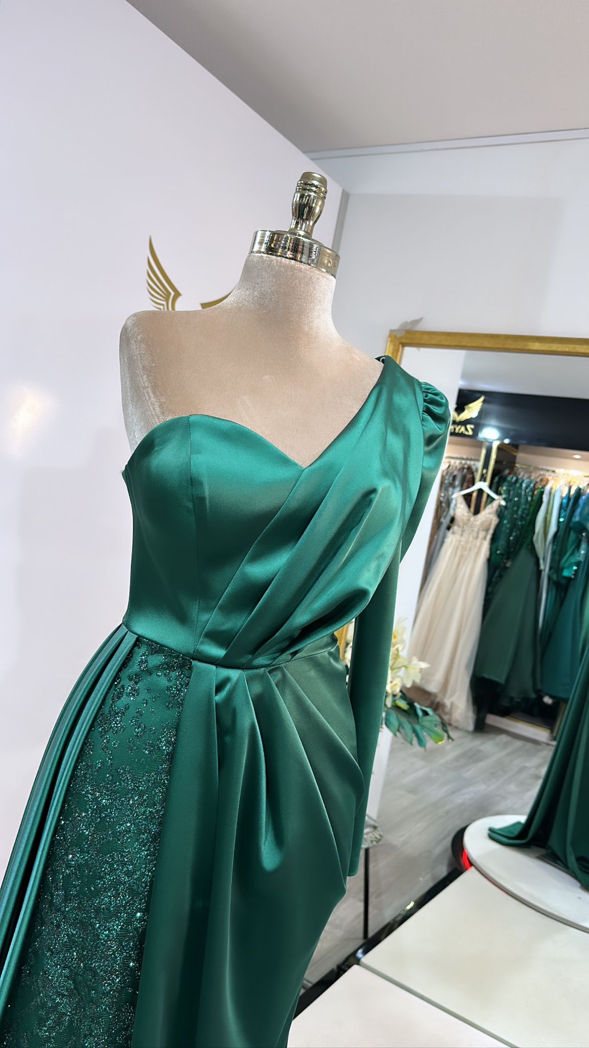 Elegant Emerald Green Lace Women Evening Wear See Thru Full Sleeves A-line  Beaded Gowns Long Evening Dresses - Evening Dresses - AliExpress